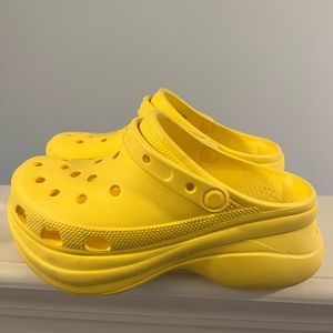 Bright yellow platform Crocs 💛